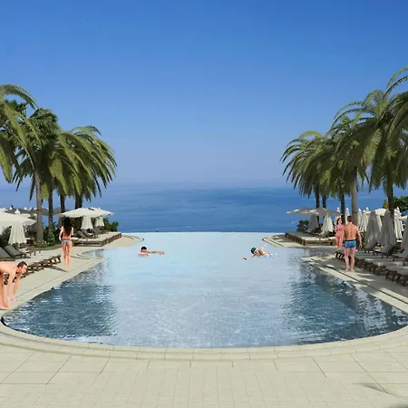 מלון Michell (adults Only) 5*